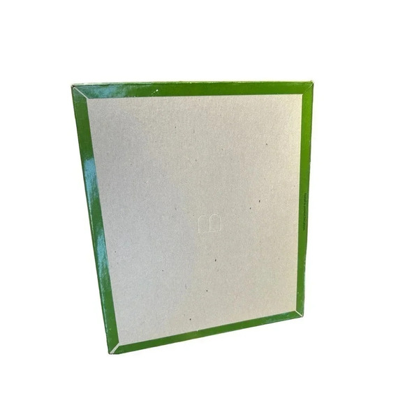 MB Charles Wysocki’s Americana Spyce Grove 1000 Piece Puzzle 4679-2 - Picture 3 of 3